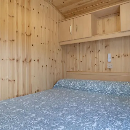 Apartamento Tres Hermanas 2 *